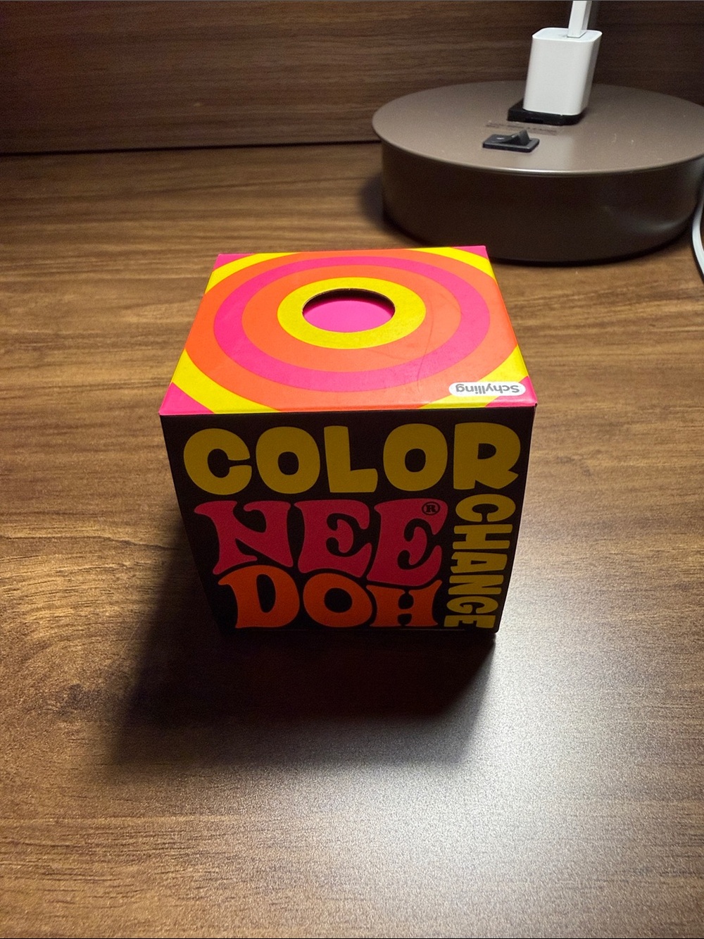 Color NEE DOH Color Change Cube Toy - Pink, Yellow, Orange